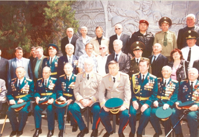 Полковнику в отставке Мезину Василию Яковлевичю 85 лет