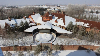 Мухтар Джакишев выкупает особняк Масимова до аукциона
