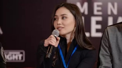 &laquo;Если не хватает денег, то это его проблемы&raquo;: казахстанская боксерша жестко ответила Куату Хамитову