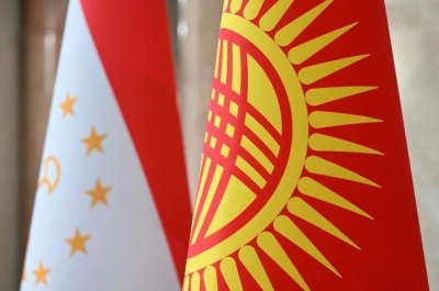 Лидеры Кыргызстана и Таджикистана подписали договор о государственной границе