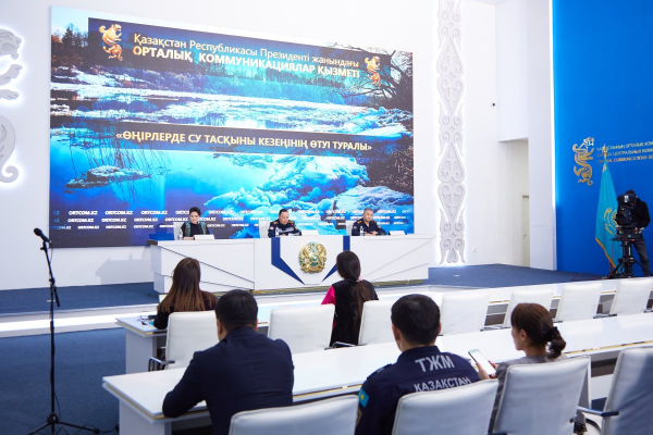 Что угодно вместо информирования