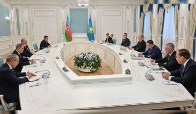 &laquo;Возникла необходимость сверки часов&raquo;: Токаев и Алиев провели переговоры в узком составе