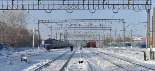 Насколько в Казахстане ужесточили наказание за нарушения при проходе и проезде по ж/д путям – КТЖ