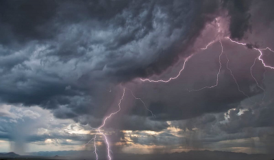 Дождь и гроза: синоптики рассказали о погоде в Казахстане 23 мая