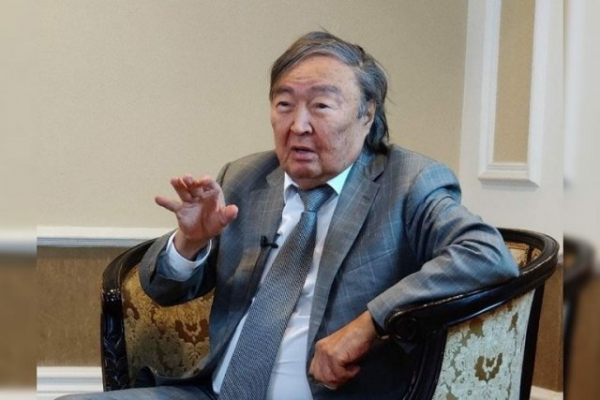 Сулейменов: Отступать уже некуда, это правительство последней надежды