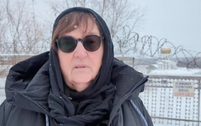 Матери Навального показали тело сына