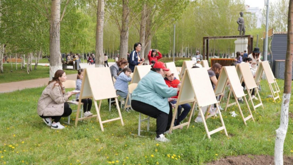 Семейный праздник провели в столичном парке Ататюрк