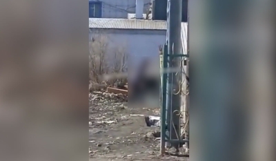 &laquo;Вот романтика&raquo;: мужчина с женщиной занялись сексом посреди улицы в Атбасаре