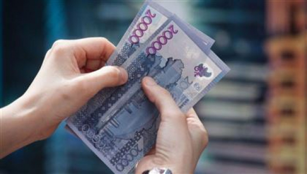 Насколько сильным будет падение тенге – эксперт