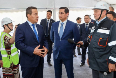 Уникальную фабрику по переработке шламов посетил Алихан Смаилов