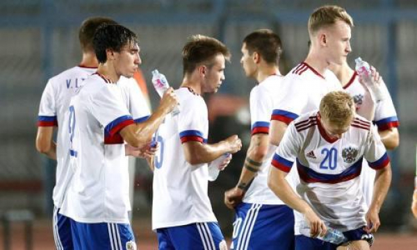 Сборная России по футболу опозорилась во втором матче подряд
